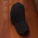 Black Cap Red Sandwitch